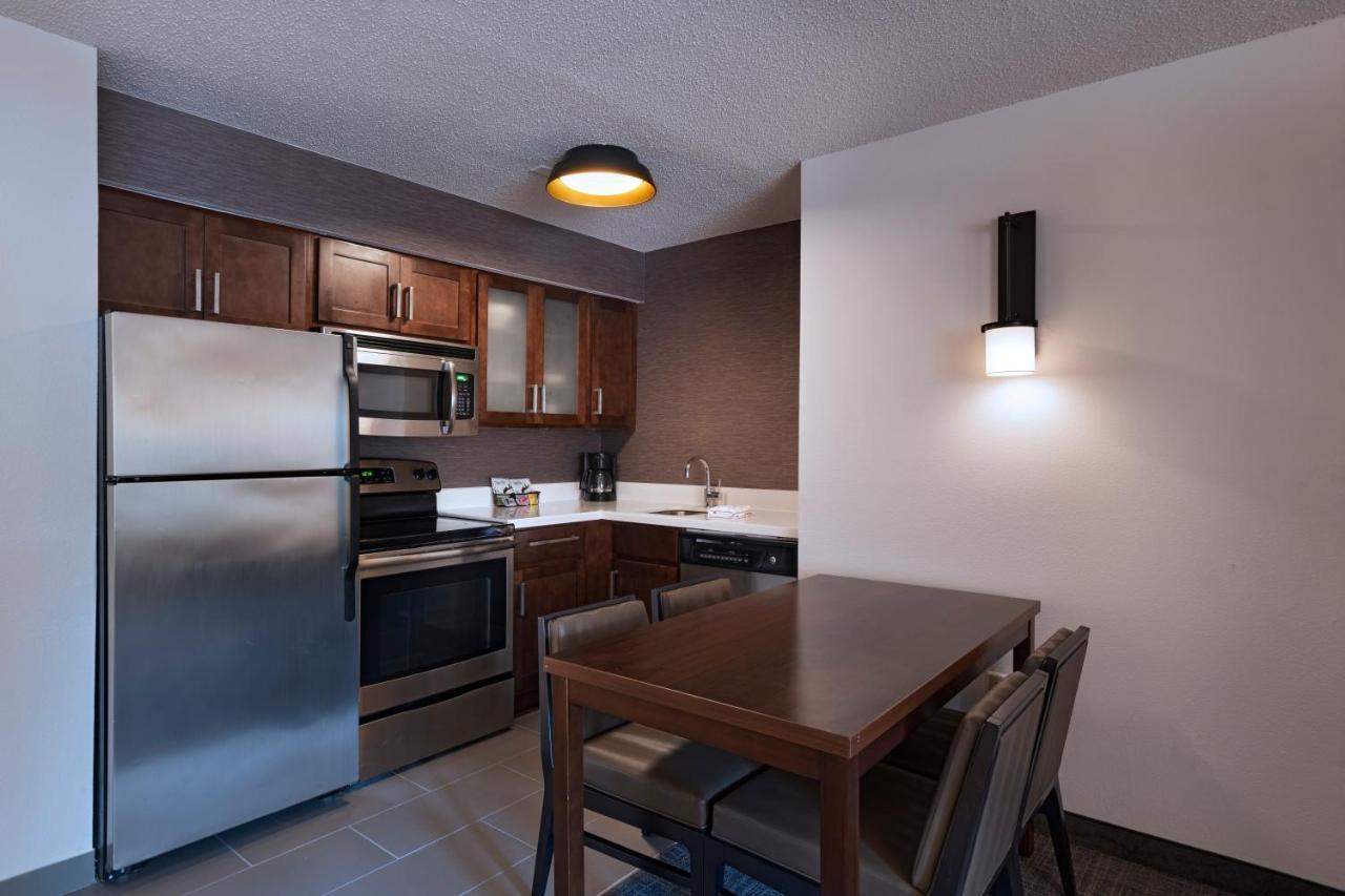 Residence Inn By Marriott Austin The Domain Area Экстерьер фото