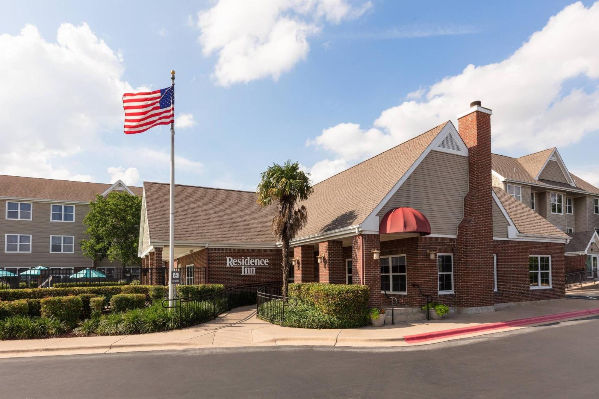 Residence Inn By Marriott Austin The Domain Area Экстерьер фото