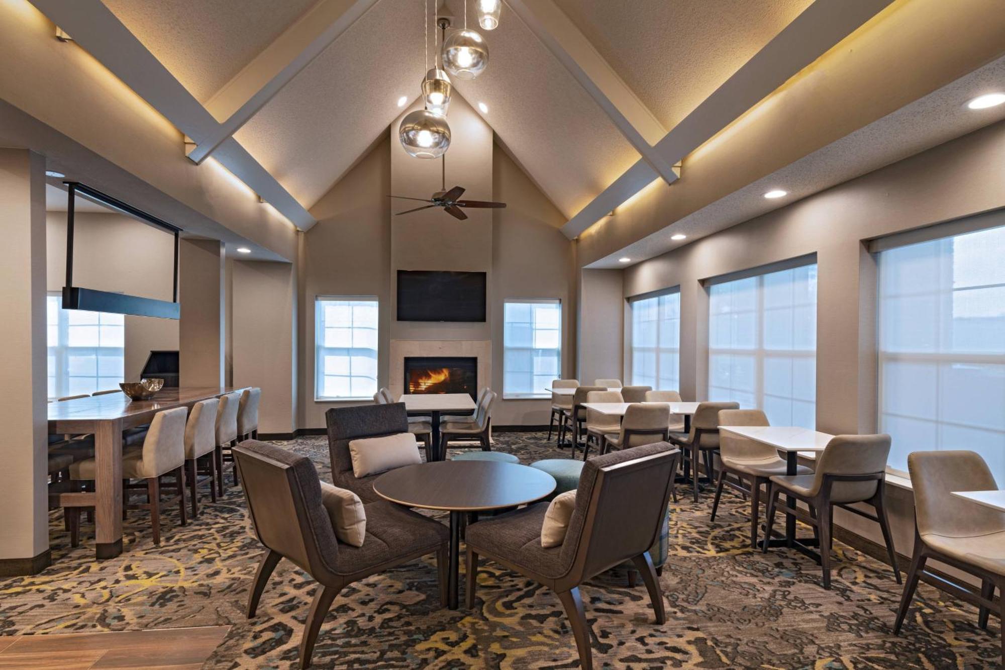 Residence Inn By Marriott Austin The Domain Area Экстерьер фото