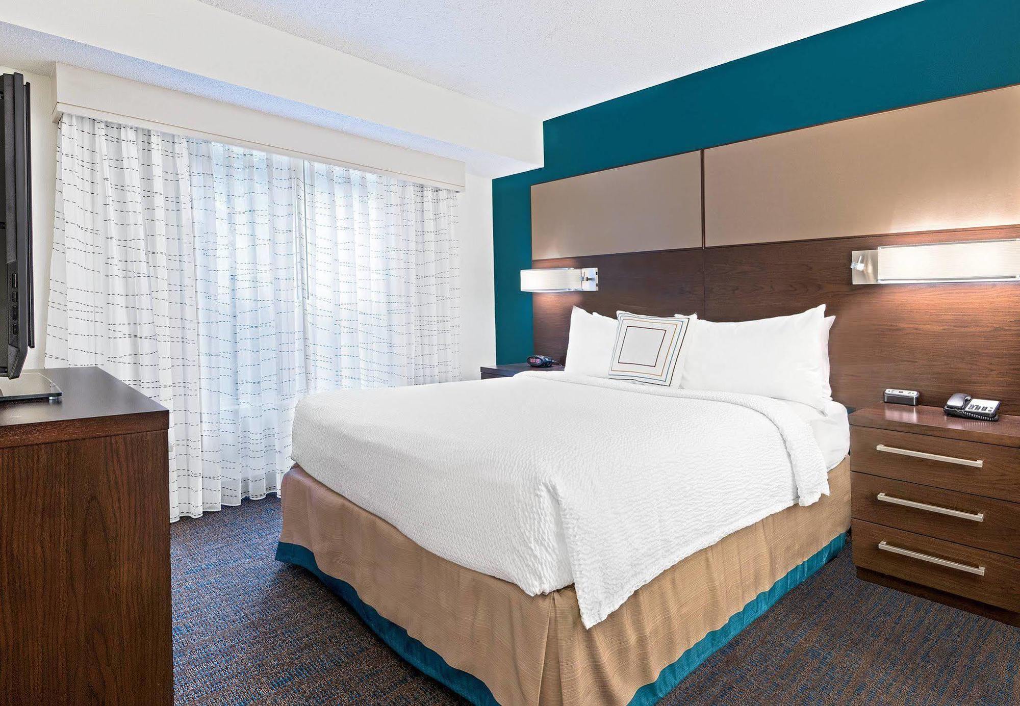 Residence Inn By Marriott Austin The Domain Area Экстерьер фото